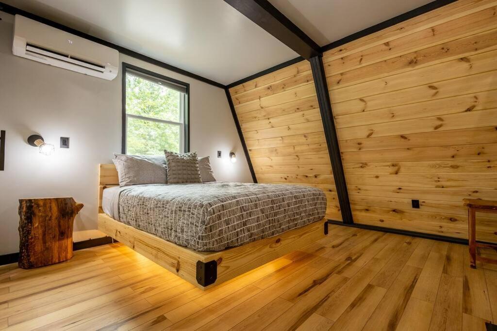 Valhalla Cabins Aframes With Hot Tubs & Sauna Cosby Екстер'єр фото