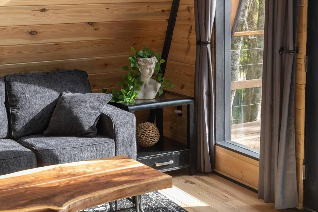 Valhalla Cabins Aframes With Hot Tubs & Sauna Cosby Екстер'єр фото