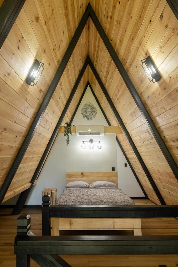 Valhalla Cabins Aframes With Hot Tubs & Sauna Cosby Екстер'єр фото
