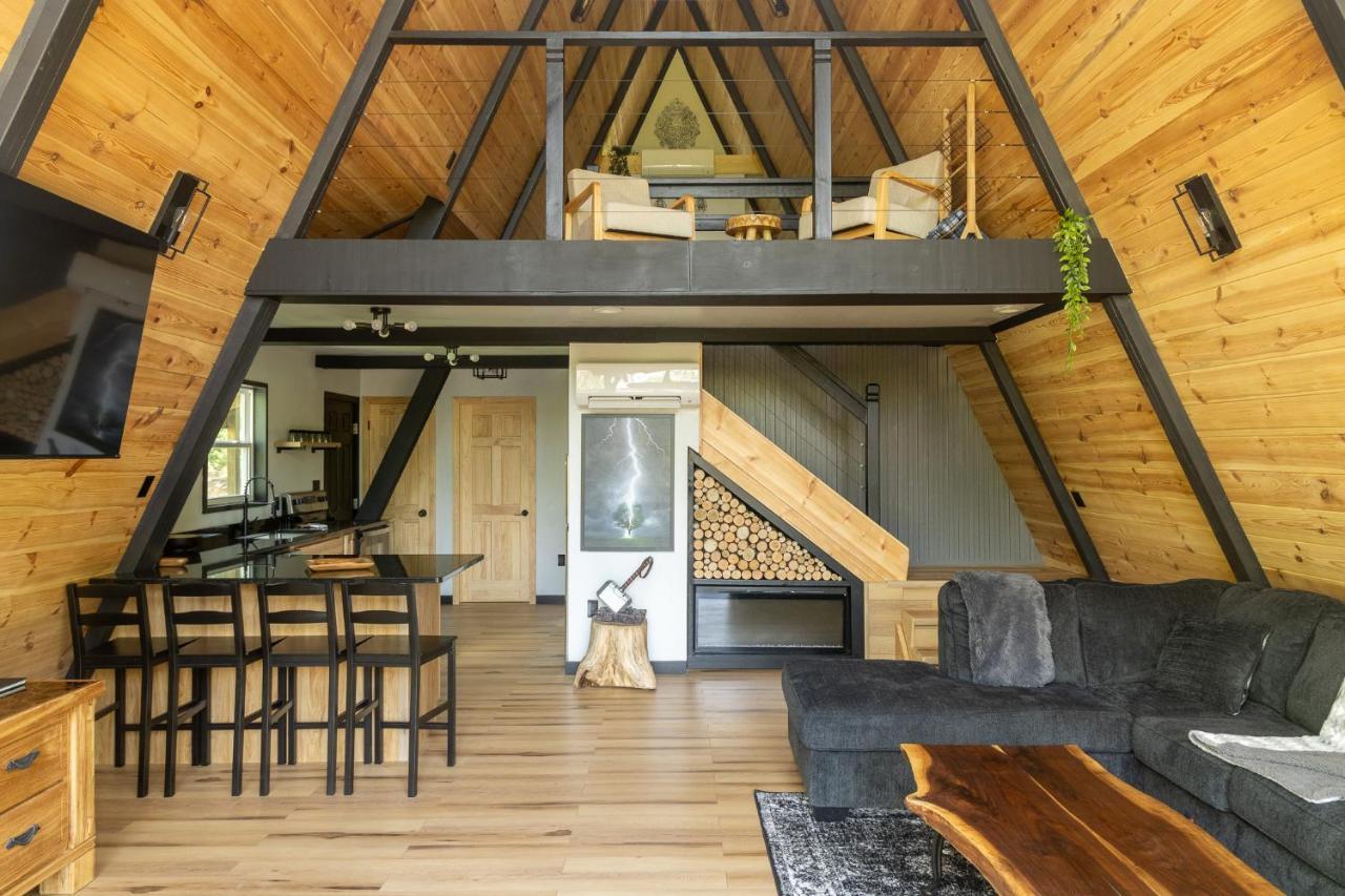 Valhalla Cabins Aframes With Hot Tubs & Sauna Cosby Екстер'єр фото