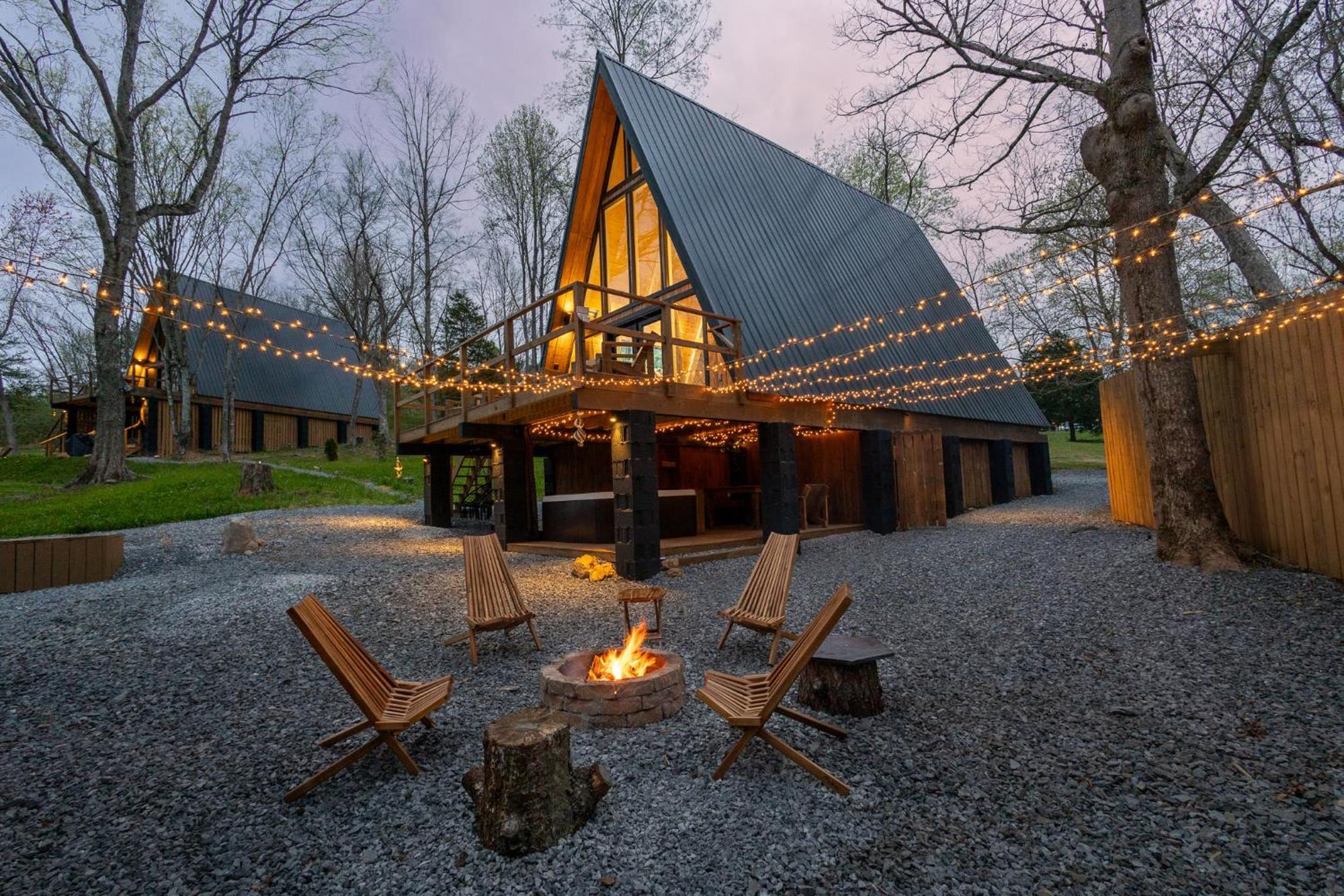 Valhalla Cabins Aframes With Hot Tubs & Sauna Cosby Екстер'єр фото